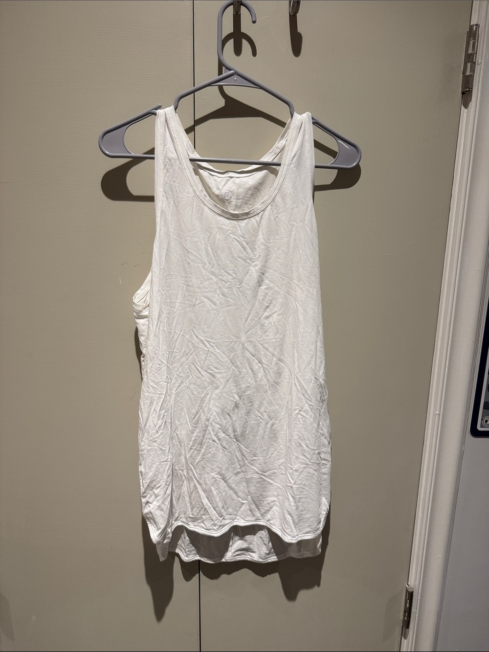 Classic White Lululemon Scoop-Neck Tank